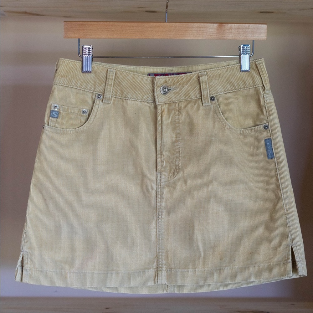 Silver Jeans mini corduroy skirt